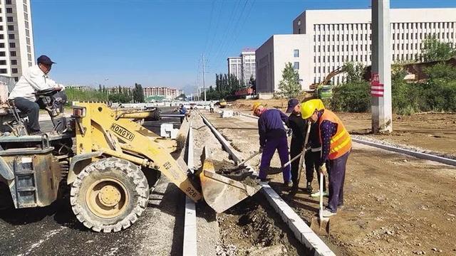 榕城推进市政道路建设 建阳路东段施工正酣