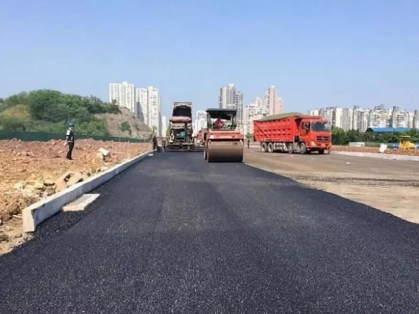 蒙山大街即将通车市民出行更便捷