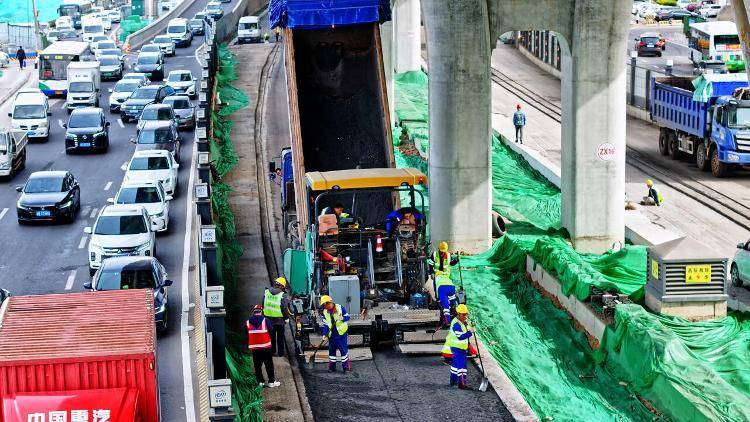 持续焕新蝶变！重庆高架路地面道路及跨线立交加速“生成”(图4)